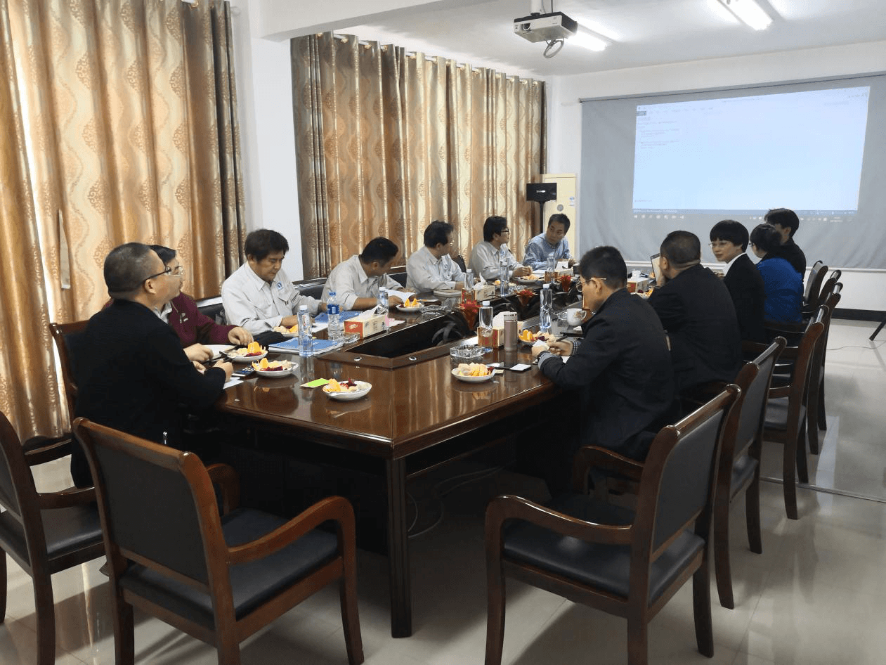 江蘇江河會(huì)議室與日本客戶溝通