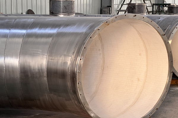 不銹鋼內(nèi)襯陶瓷管件適用哪種行業(yè)？