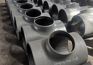 碳化鉻堆焊雙金屬復(fù)合鋼管的制造工藝有哪些特點(diǎn)？