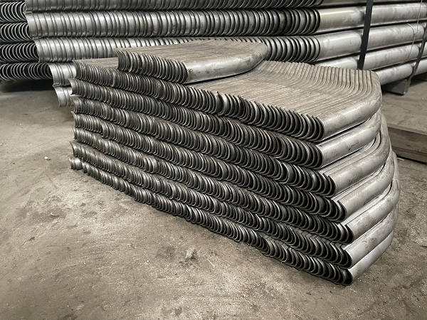 為啥省煤器離不開梳形防磨瓦防磨護(hù)板？看這里就懂了！